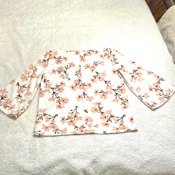 Ann Taylor Factory Pink Floral Blouse - Picture 6 of 8